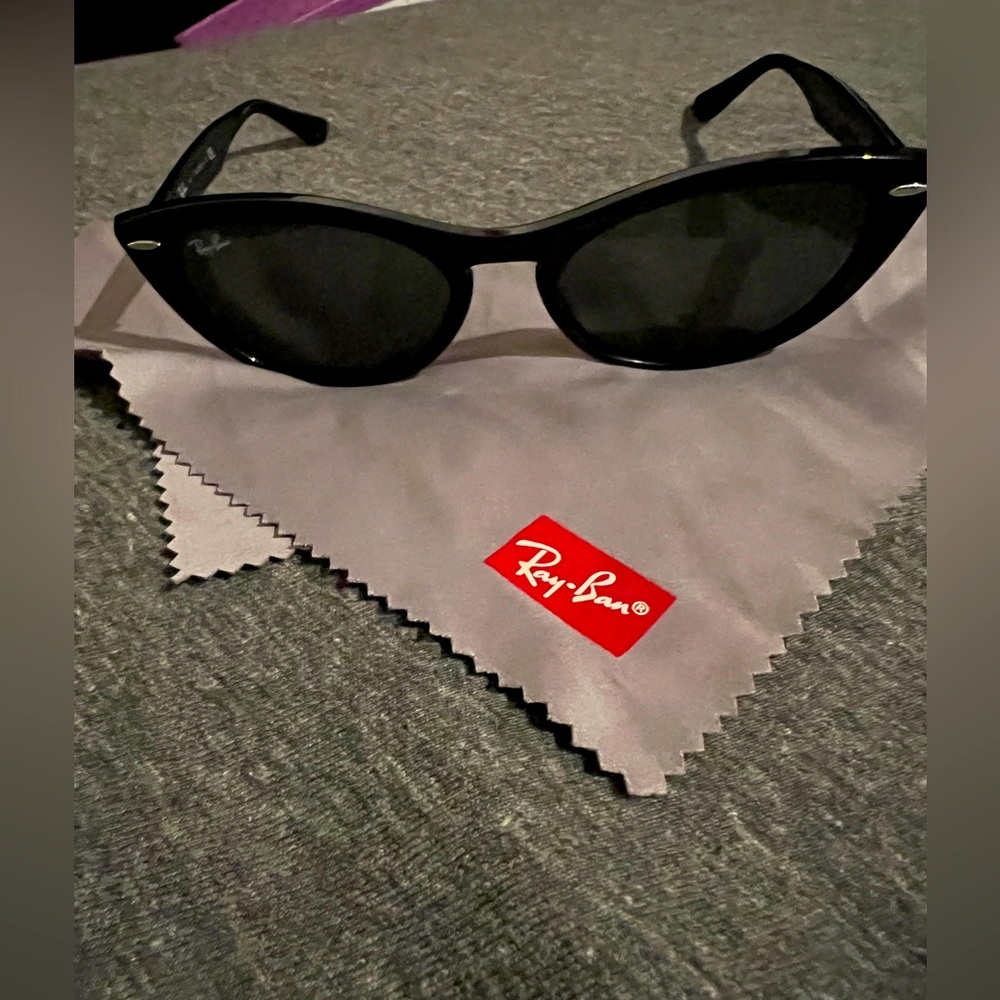 Ray-Ban black sunglasses